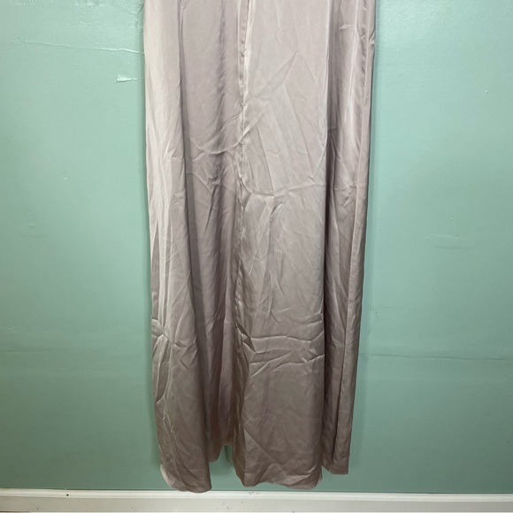 Monique Lhuillier Bridesmaid Isabel Sateen Cold Shoulder Gown Size 8 Champagne - Picture 7 of 7